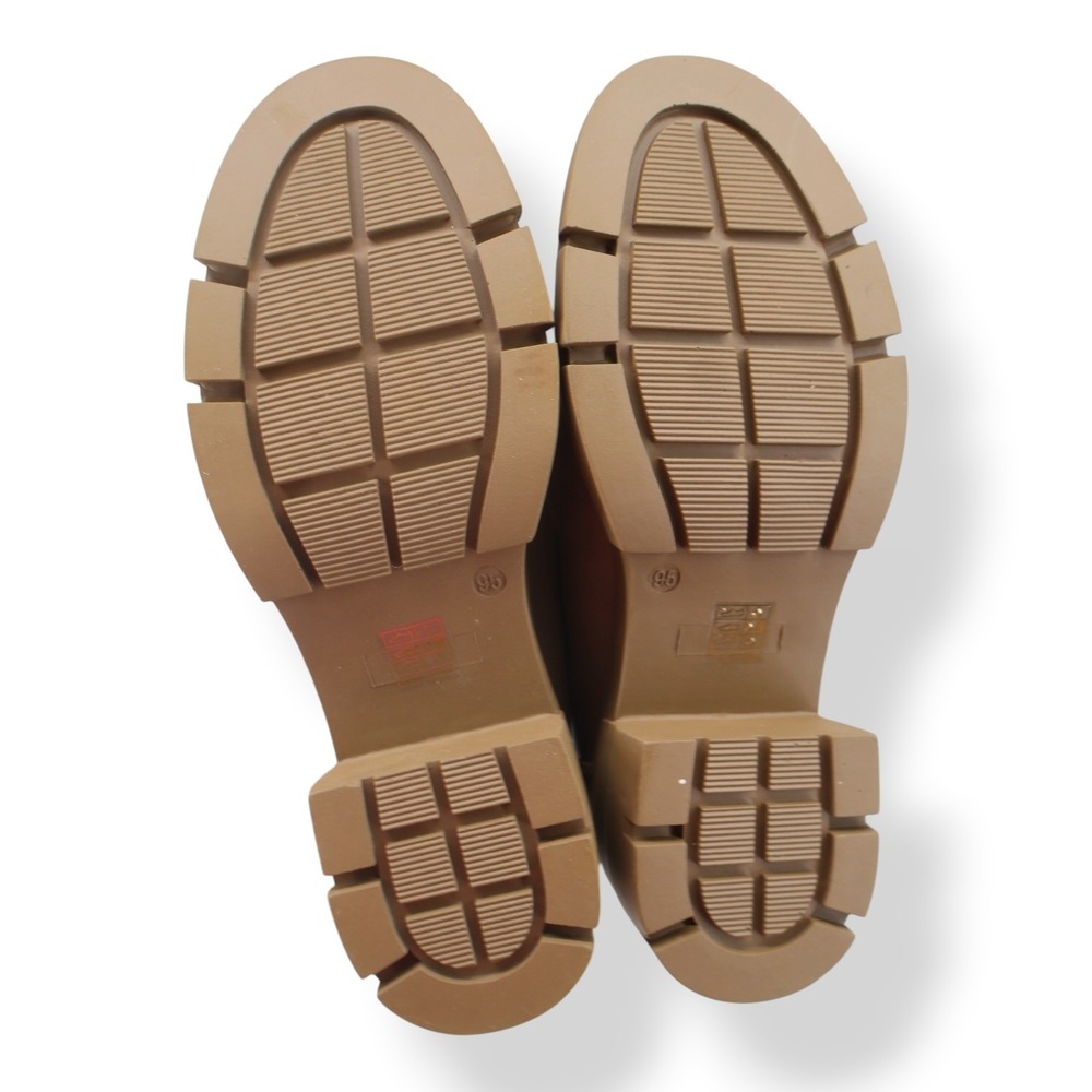 GC Shoes Caesar Taupe Lug Sole Platform Loafer Horsebit Chain Detail Size 9.5 - Picture 4 of 6